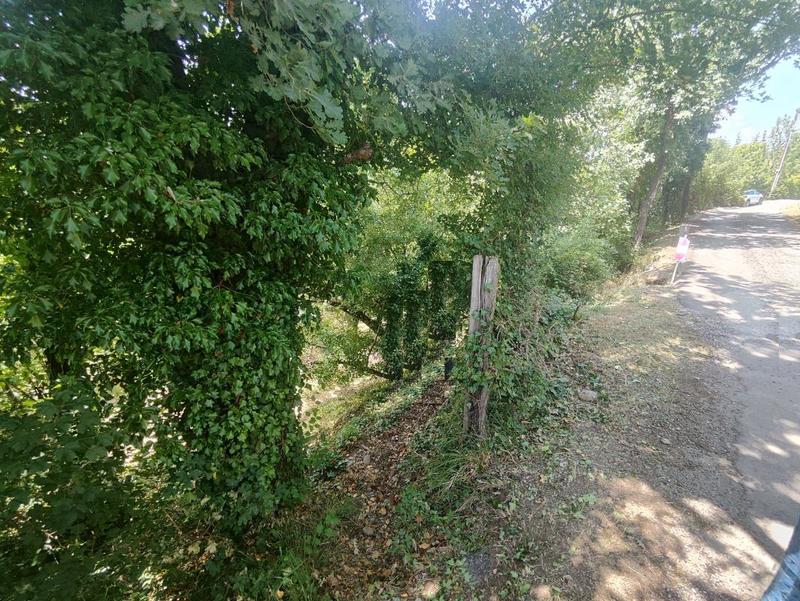 Terrain constructible - 2 115 m²