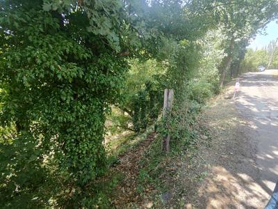 Terrain constructible - 2 115 m²