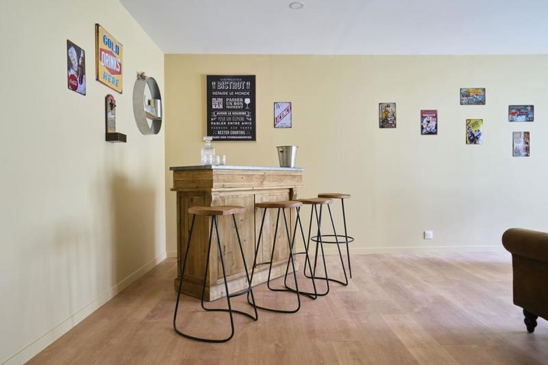 Maison - 274 m² - 12 pièces