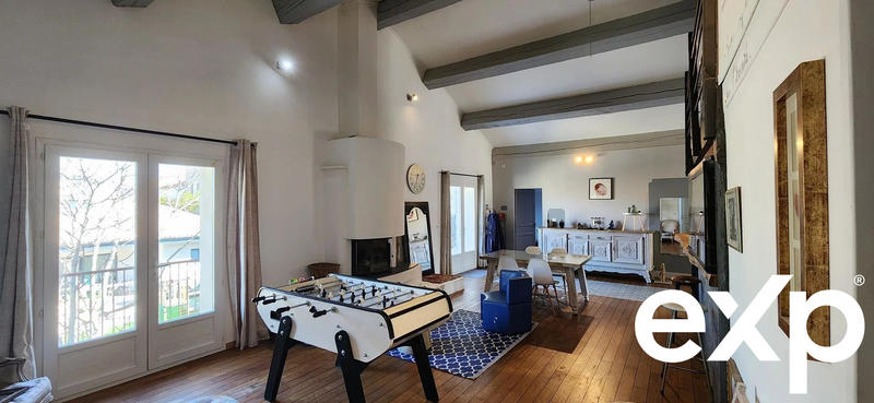 Maison - 140 m² - 5 pièces