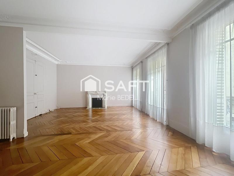 Appartement - 101 m² - 5 pièces
