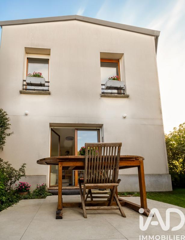 Maison - 100 m² - 4 pièces