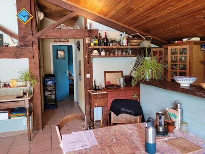 Maison - 220 m² - 7 pièces