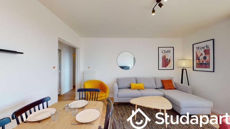 Chambre - 11 m² - 1 pièce