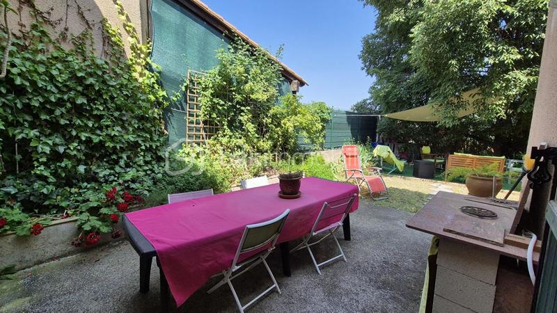 Maison traditionnelle - 131 m² - 6 pièces