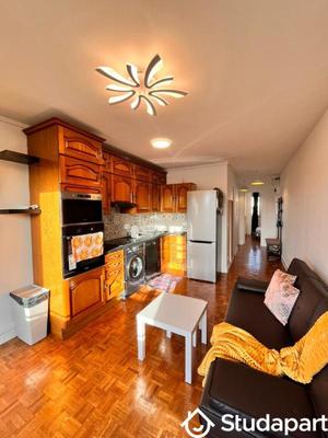 Chambre - 7 m² - 1 pièce