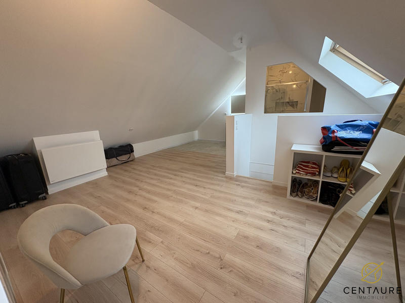 Maison ancienne - 211 m² - 6 pièces