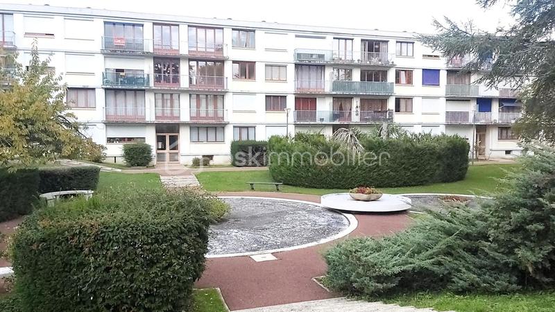 Appartement - 81 m² - 5 pièces