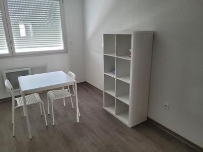 Studio - 20 m² - 1 pièce