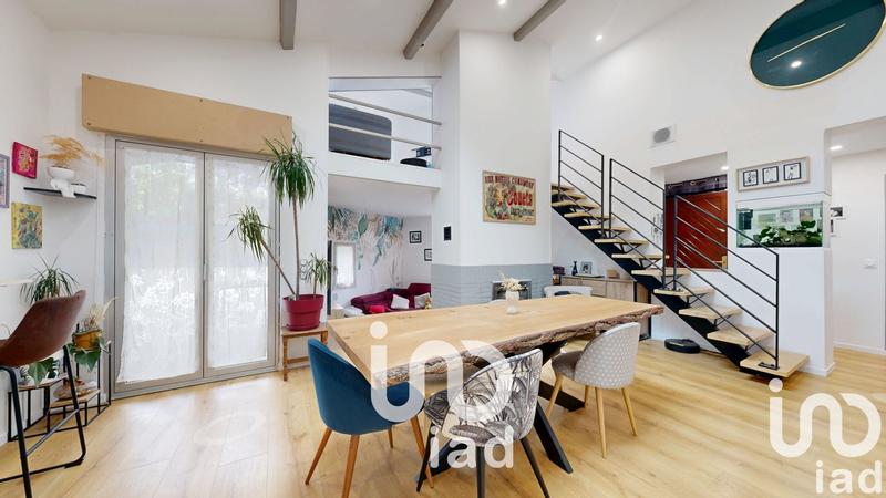 Maison - 170 m² - 6 pièces