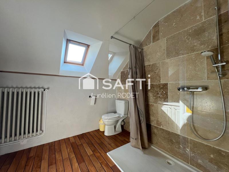 Maison - 151 m² - 7 pièces