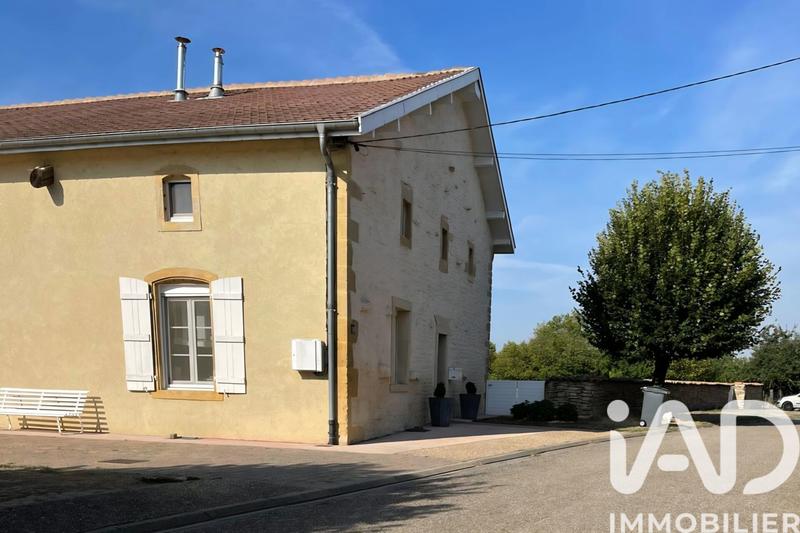 Maison - 200 m² - 6 pièces