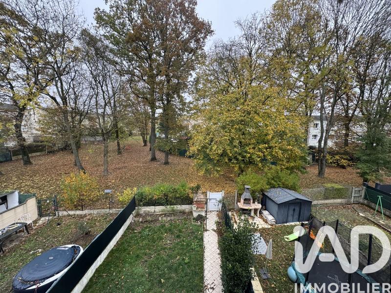 Maison - 95 m² - 4 pièces