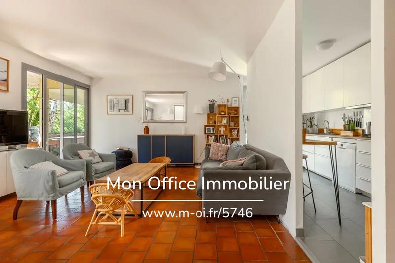 Appartement - 91 m² - 4 pièces
