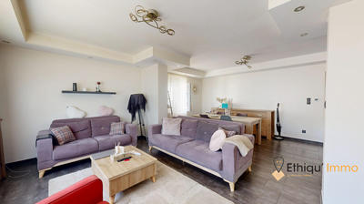 Maison - 133 m² - 6 pièces