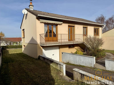 Maison - 99 m² - 4 pièces