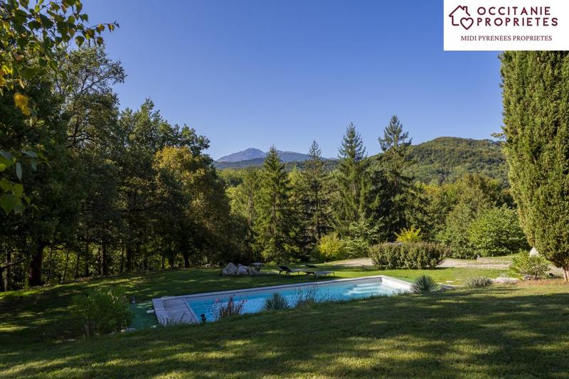 Villa - 203 m² - 7 pièces