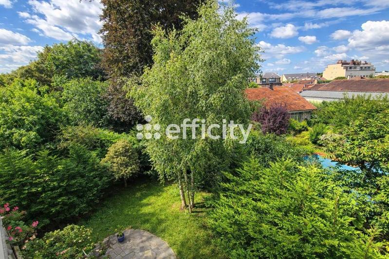 Duplex - 89 m² - 5 pièces