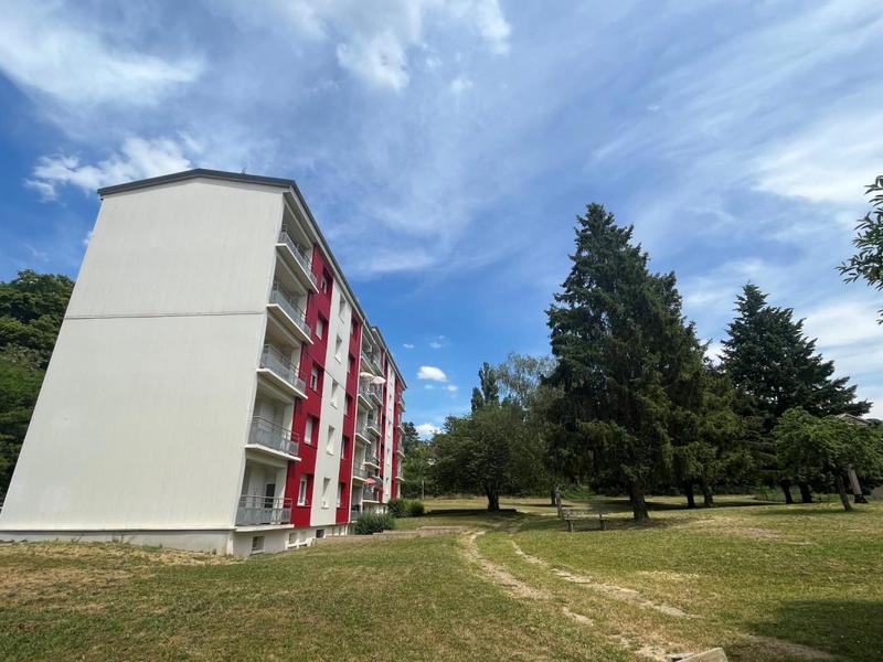 Appartement - 70 m² - 4 pièces