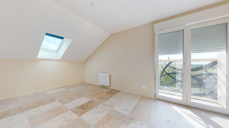 Appartement - 103 m² - 5 pièces