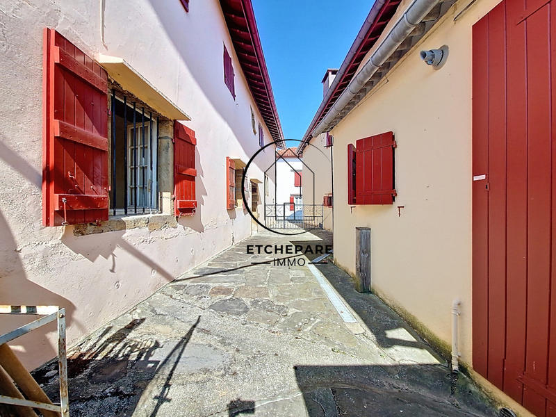 Maison - 147 m² - 6 pièces