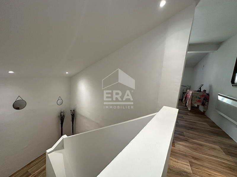 Maison - 192 m² - 6 pièces