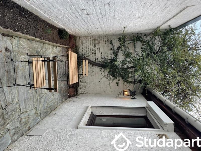 Chambre - 13 m² - 1 pièce