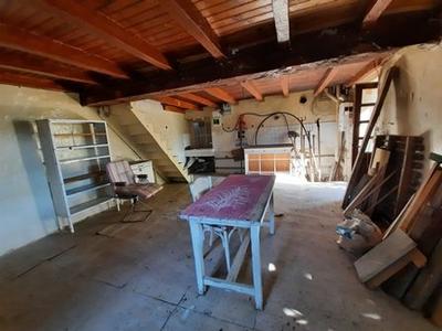 Maison traditionnelle - 160 m² - 8 pièces