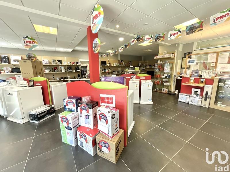 Local commercial - 254 m²