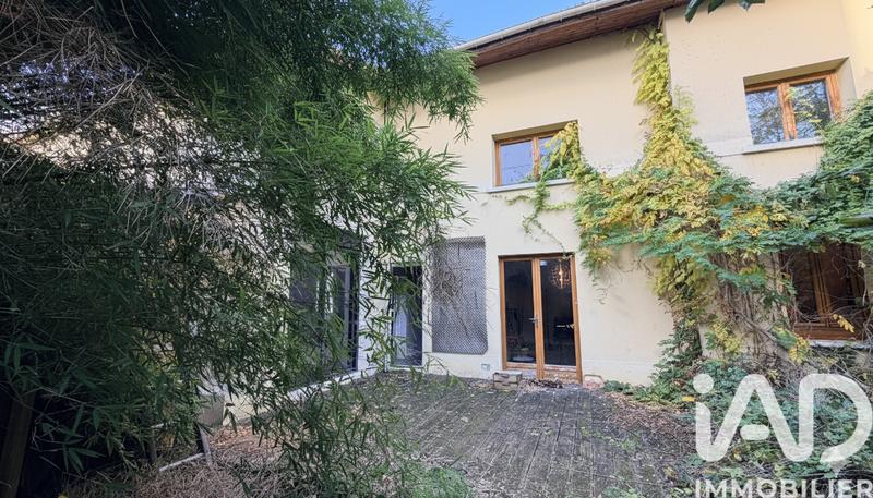 Maison - 137 m² - 5 pièces