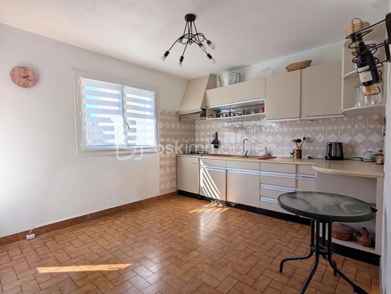 Maison traditionnelle - 114 m² - 5 pièces