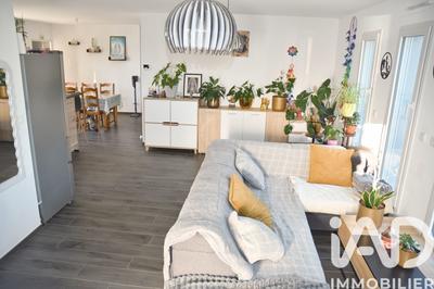 Maison - 103 m² - 4 pièces