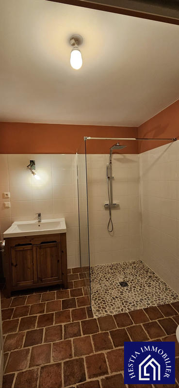 Maison ancienne - 381 m² - 8 pièces