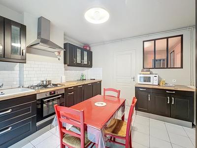 Appartement - 116 m² - 5 pièces