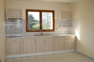 Appartement - 100 m² - 4 pièces