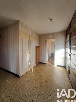 Maison - 97 m² - 5 pièces