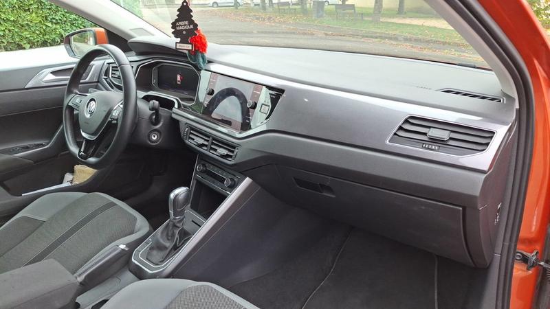 Volkswagen Polo V 1.0 Tsi 115 Dsg7 R-Line - Automatique Entretien constructeur