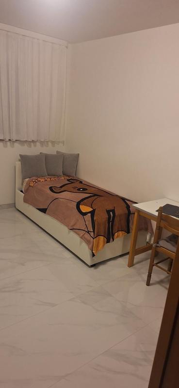 Maison - 190 m² - 8 pièces