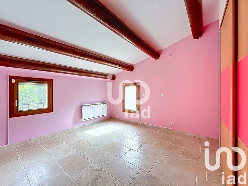 Maison - 210 m² - 7 pièces