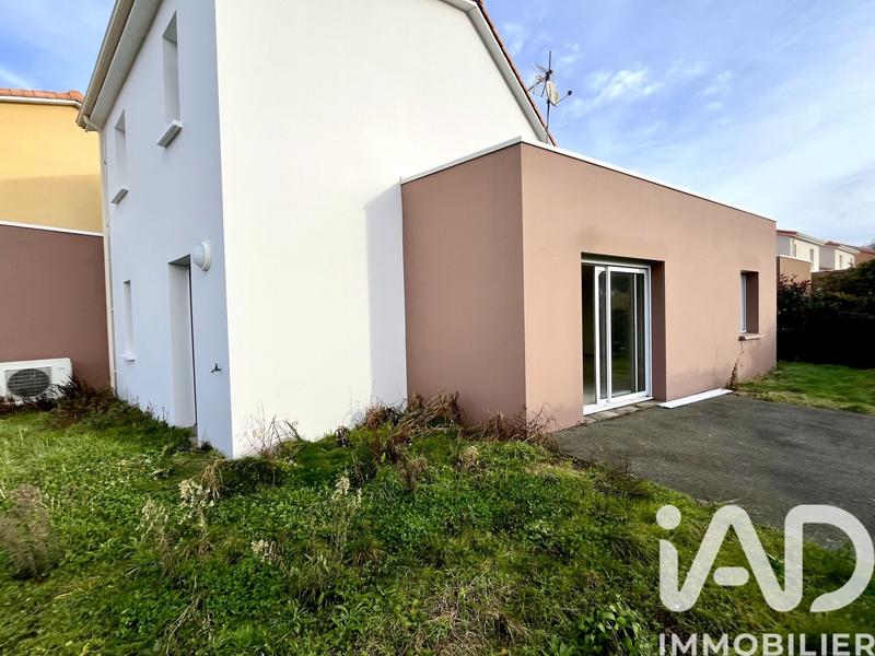 Maison - 102 m² - 4 pièces