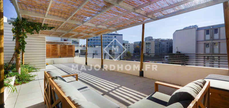 Appartement - 93 m² - 4 pièces