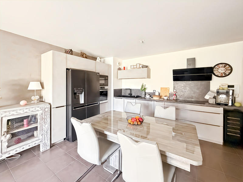 Appartement - 60 m² - 3 pièces