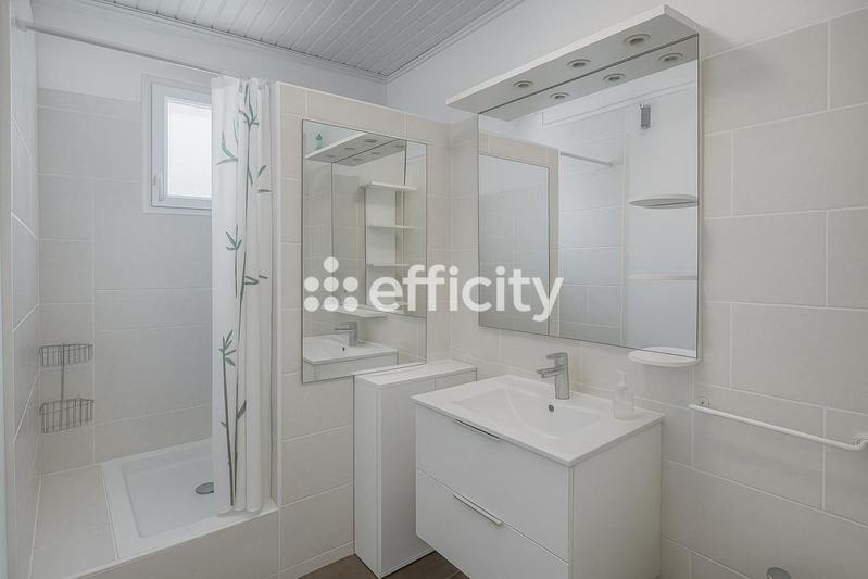 Maison - 87 m² - 4 pièces