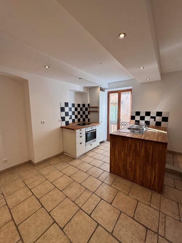 Maison de village - 70 m² - 3 pièces