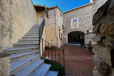 Maison en pierre - 81 m² - 5 pièces