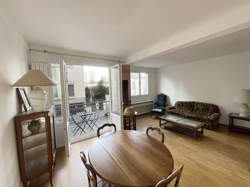 Appartement - 80 m² - 3 pièces