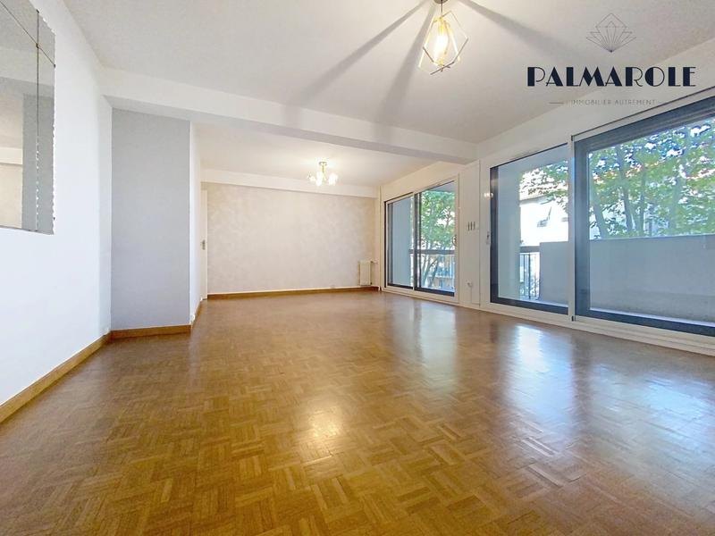 Appartement - 100 m² - 4 pièces