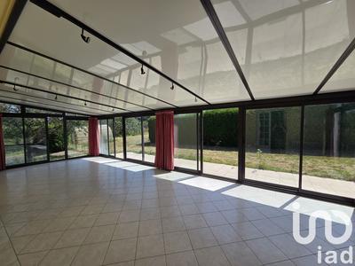 Maison - 122 m² - 6 pièces