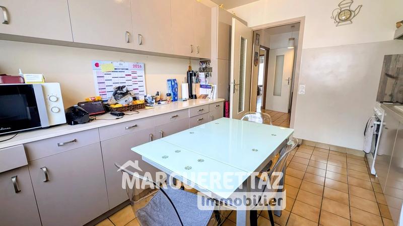 Appartement - 72 m² - 3 pièces