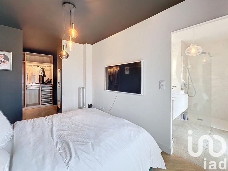 Appartement - 120 m² - 5 pièces